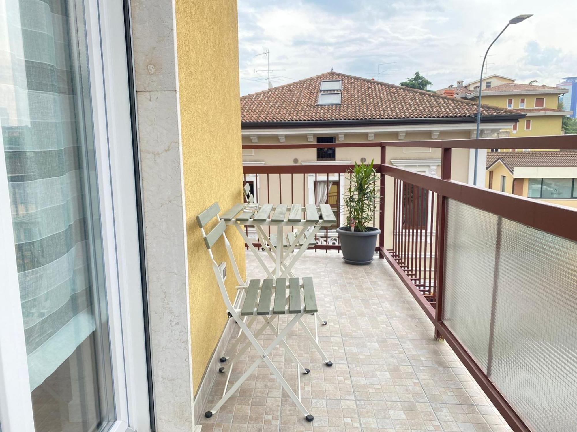 House By Naty Apartment Brescia Luaran gambar